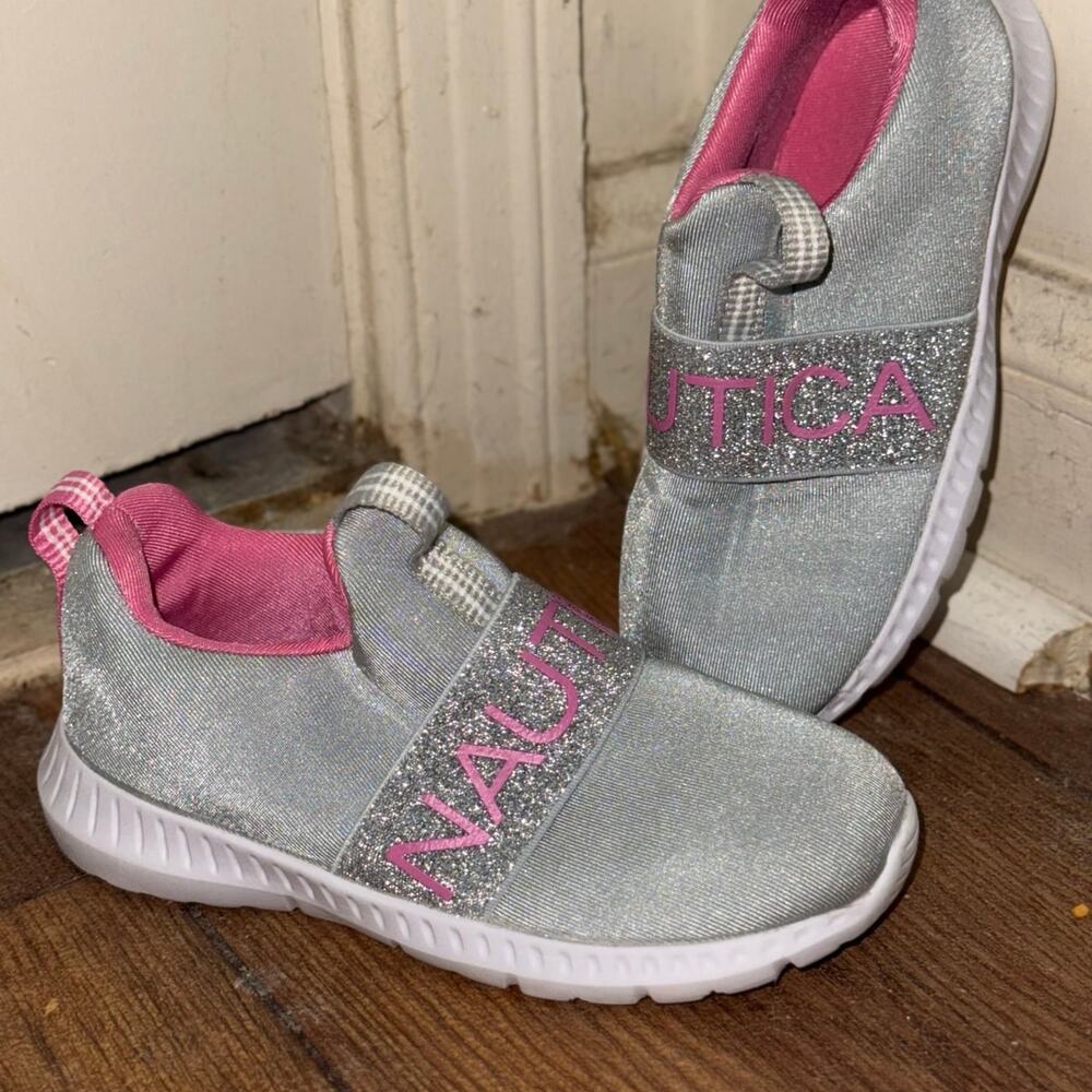 Nautica Toddler Girls Slip-On Sneakers Size 8 Silver Pink Glitter Shoes GUC